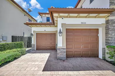 9860 NW 86th Terrace, Doral, FL 33178 - Photo 7