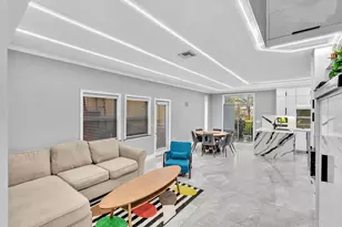 11251 Lakeview Dr, Coral Springs, FL 33071 - Photo 31
