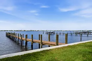 911 NW Sunset Terrace, Stuart, FL 34994 - Photo 3