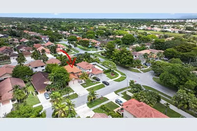 587 NW 38th Avenue, Deerfield Beach, FL 33442 - Photo 37