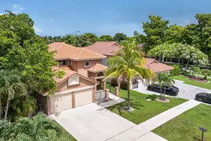 587 NW 38th Ave, Deerfield Beach, FL 33442 - Photo 3