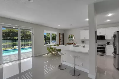 1070 Bluewood Terrace, Weston, FL 33327 - Photo 25