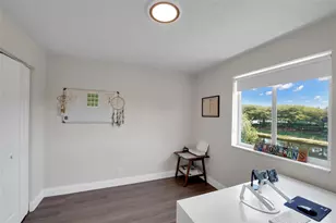1070 Bluewood Terrace, Weston, FL 33327 - Photo 35