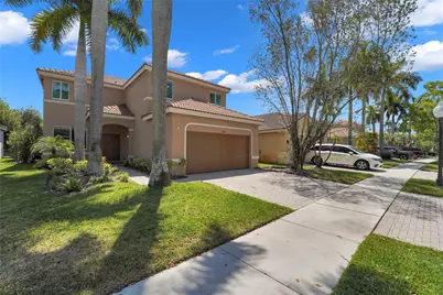 1070 Bluewood Terrace, Weston, FL 33327 - Photo 63