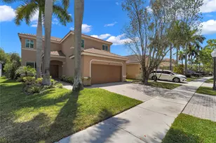 1070 Bluewood Terrace, Weston, FL 33327 - Photo 63