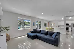 1070 Bluewood Terrace, Weston, FL 33327 - Photo 7