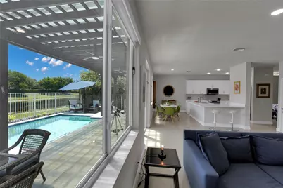 1070 Bluewood Terrace, Weston, FL 33327 - Photo 9
