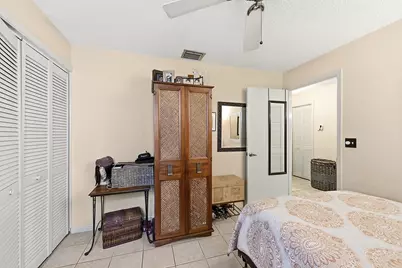 2118 Discovery Circle W, Deerfield Beach, FL 33442 - Photo 15