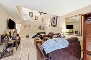 2118 Discovery Cir W, Deerfield Beach, FL 33442 - Photo 7