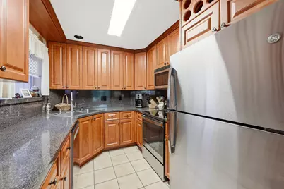 2118 Discovery Circle W, Deerfield Beach, FL 33442 - Photo 11