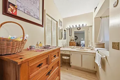 2118 Discovery Circle W, Deerfield Beach, FL 33442 - Photo 21