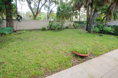 191 E Tall Oaks Circle, Palm Beach Gardens, FL 33410 - Photo 7