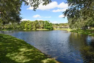 191 E Tall Oaks Cir, Palm Beach Gardens, FL 33410 - Photo 45