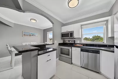 744 NE 14th Avenue #21, Fort Lauderdale, FL 33304 - Photo 11