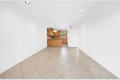 2748 NE 28th Avenue #20, Lighthouse Point, FL 33064 - Photo 5