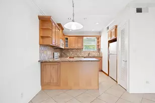 2748 NE 28th Ave, Lighthouse Point, FL 33064 - Photo 3