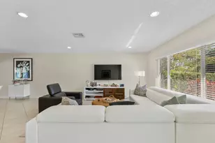 401 NE 10th Terrace, Boca Raton, FL 33432 - Photo 9