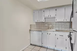 215 NE 16th Ave, Fort Lauderdale, FL 33301 - Photo 17