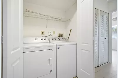 2683 NE 15th Street, Pompano Beach, FL 33062 - Photo 11