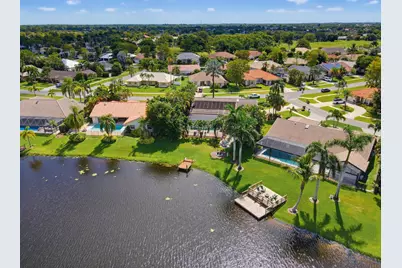 1619 Wiltshire Village Drive, Wellington, FL 33414 - Photo 5
