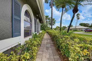 1619 Wiltshire Village Dr, Wellington, FL 33414 - Photo 47