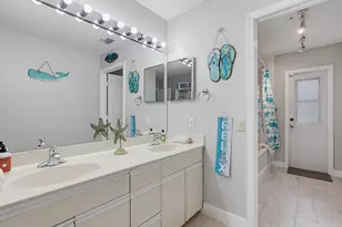 1619 Wiltshire Village Dr, Wellington, FL 33414 - Photo 23