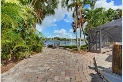 1619 Wiltshire Village Drive, Wellington, FL 33414 - Photo 41
