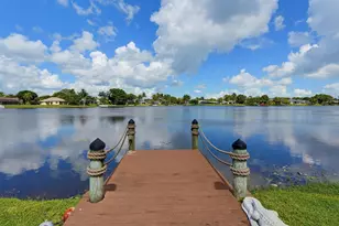 1619 Wiltshire Village Dr, Wellington, FL 33414 - Photo 3