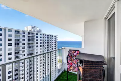 111 Briny Avenue #2711, Pompano Beach, FL 33062 - Photo 3