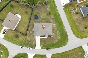 201 SW N Wakefield Cir, Port Saint Lucie, FL 34953 - Photo 35