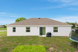 201 SW N Wakefield Cir, Port Saint Lucie, FL 34953 - Photo 31