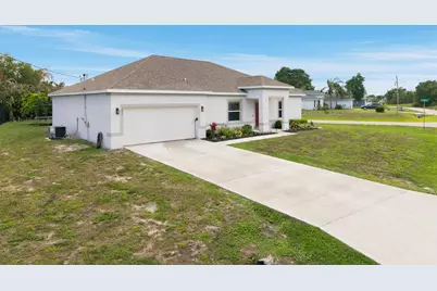 201 SW North Wakefield Circle, Port Saint Lucie, FL 34953 - Photo 41