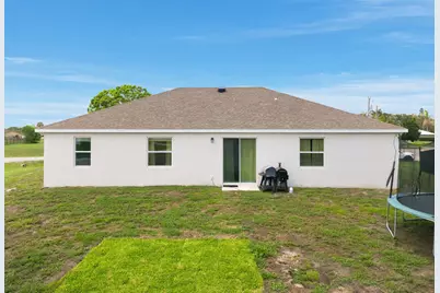 201 SW North Wakefield Circle, Port Saint Lucie, FL 34953 - Photo 31