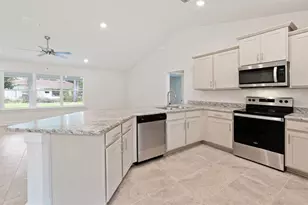 7908 Banyan St, Fort Pierce, FL 34951 - Photo 5