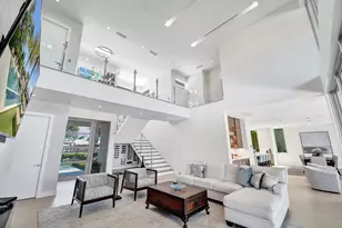 2718 NE 17th St, Fort Lauderdale, FL 33305 - Photo 11