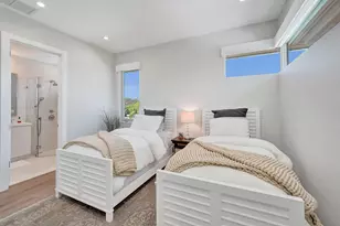 2718 NE 17th St, Fort Lauderdale, FL 33305 - Photo 47
