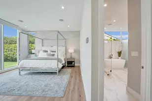 2718 NE 17th St, Fort Lauderdale, FL 33305 - Photo 17
