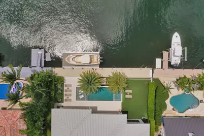2718 NE 17th Street, Fort Lauderdale, FL 33305 - Photo 1