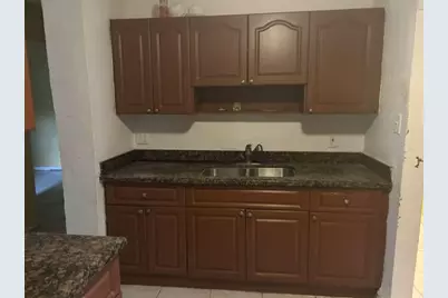 1226 NW 23rd Terrace, Fort Lauderdale, FL 33311 - Photo 3