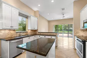 12800 Yardley Dr, Boca Raton, FL 33428 - Photo 11