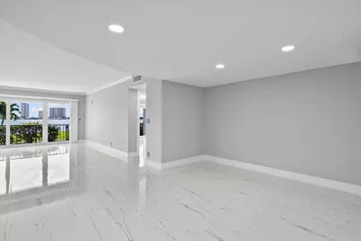 3040 Lake Shore Drive #101, Riviera Beach, FL 33404 - Photo 9