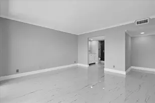 3040 Lake Shore Dr, Riviera Beach, FL 33404 - Photo 17