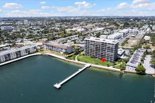 3040 Lake Shore Dr, Riviera Beach, FL 33404 - Photo 47