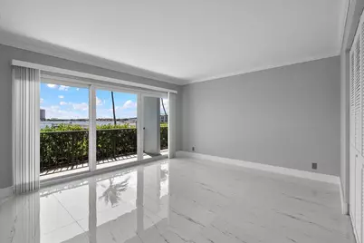 3040 Lake Shore Drive #101, Riviera Beach, FL 33404 - Photo 21