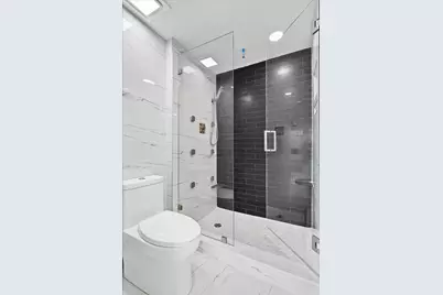 3040 Lake Shore Drive #101, Riviera Beach, FL 33404 - Photo 19