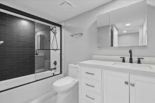 3040 Lake Shore Dr, Riviera Beach, FL 33404 - Photo 23