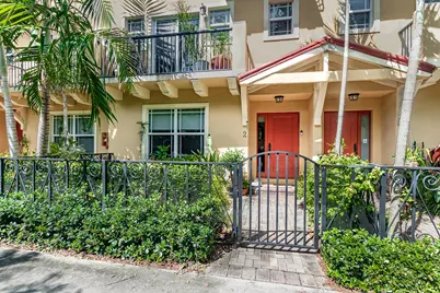 218 S Federal Highway #2, Lake Worth Beach, FL 33460 - Photo 1