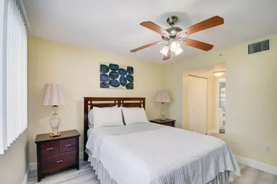 300 Crestwood Court N #307, Royal Palm Beach, FL 33411 - Photo 17