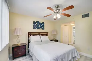 300 Crestwood Ct N, Royal Palm Beach, FL 33411 - Photo 17