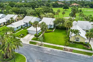 2402 Saratoga Bay Dr, West Palm Beach, FL 33409 - Photo 33